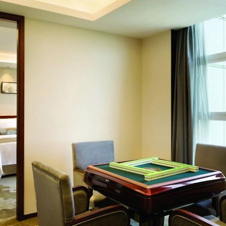 Ramada Jiaxing Hotel Bagian luar foto