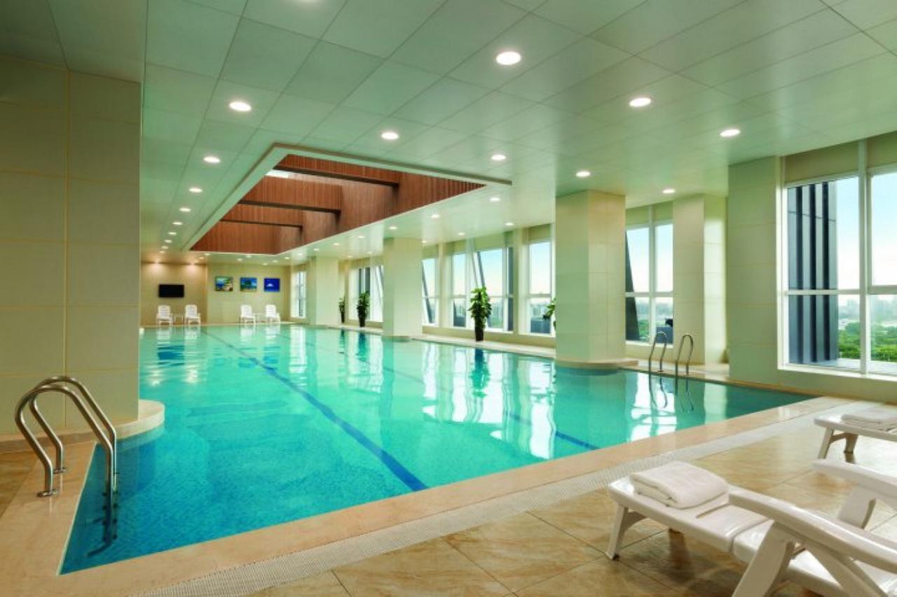 Ramada Jiaxing Hotel Bagian luar foto